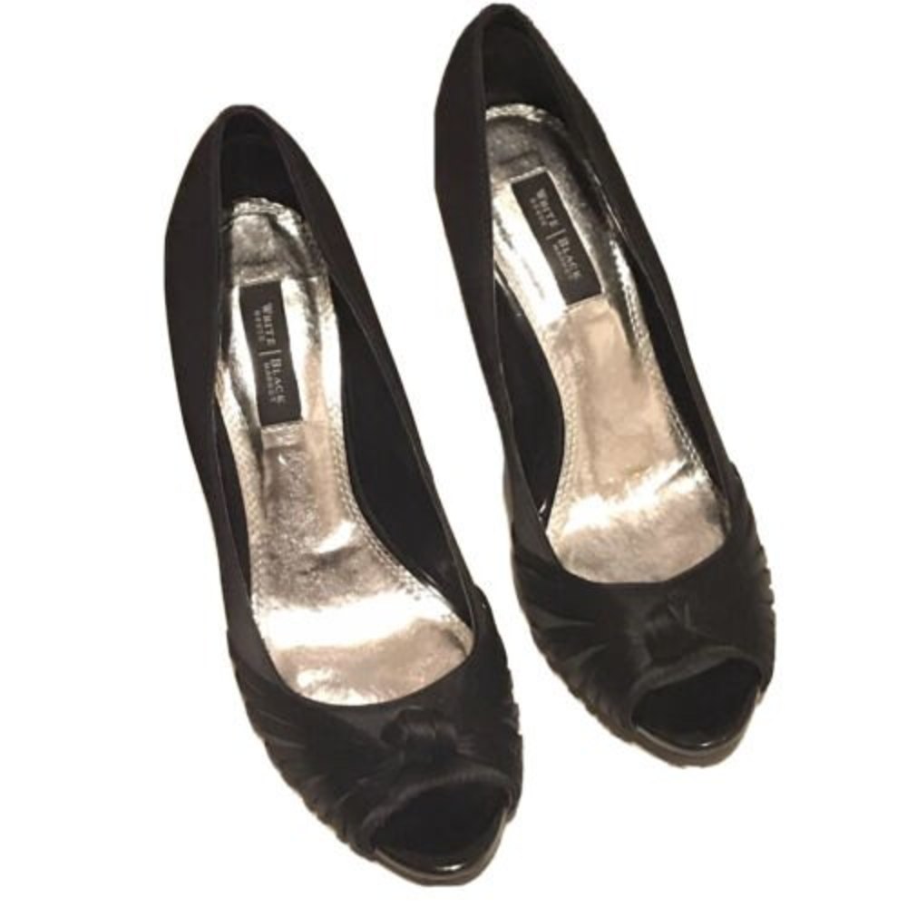 White House Black Market Black Pumps Heels Open Toe Twisted Gathered Vamp Sz 7M